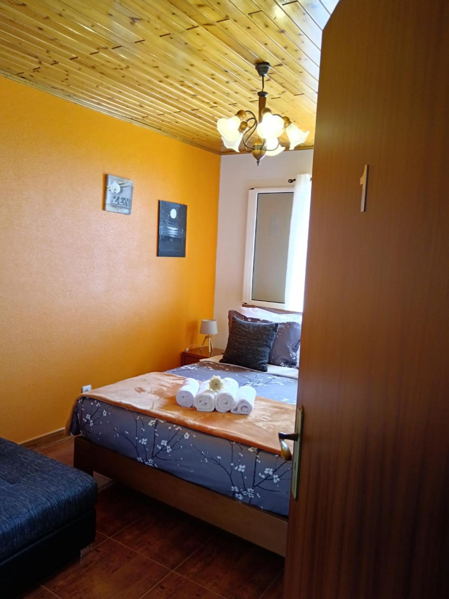 Casa Central - Peceful Mountain Retreat In Calheta Ribeira do Raposo ภายนอก รูปภาพ