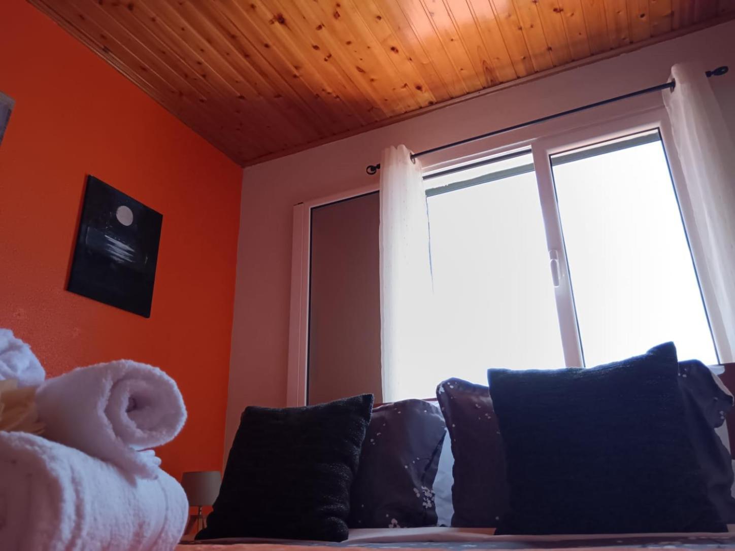 Casa Central - Peceful Mountain Retreat In Calheta Ribeira do Raposo ภายนอก รูปภาพ